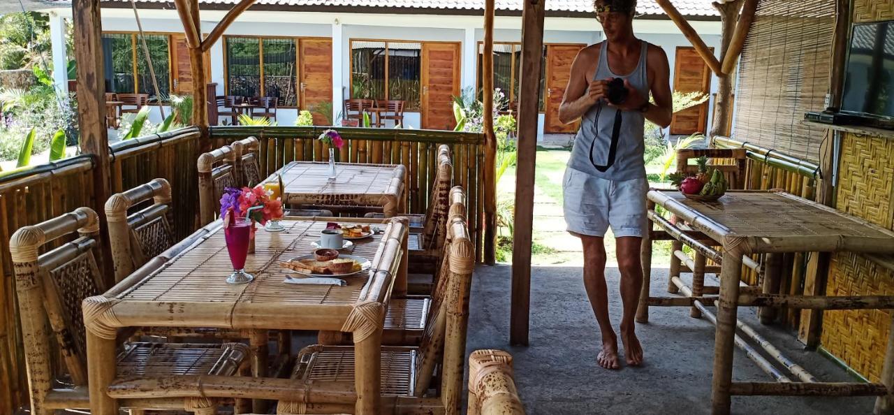 Elisa Homestay Areguling Kuta  Ngoại thất bức ảnh