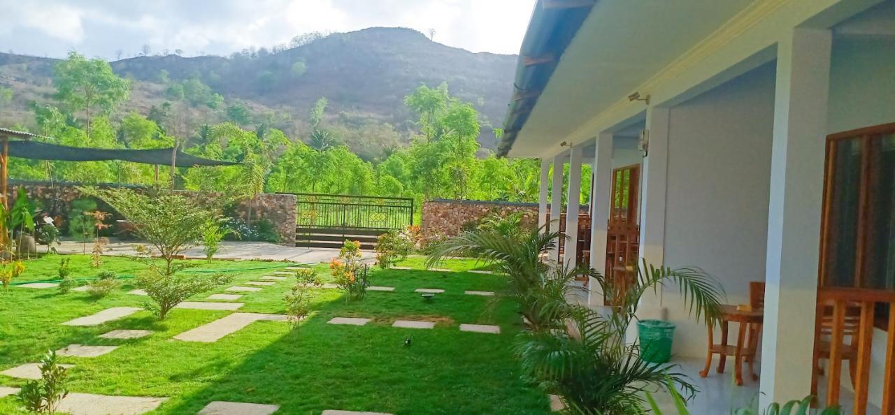 Elisa Homestay Areguling Kuta  Ngoại thất bức ảnh