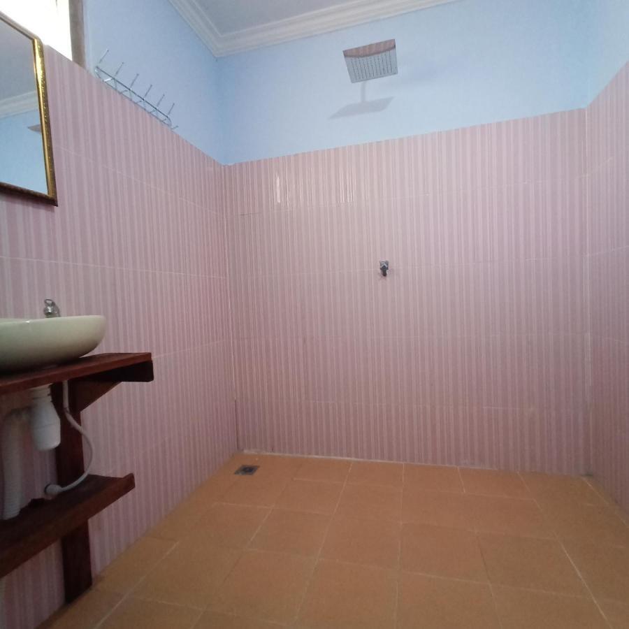 Elisa Homestay Areguling Kuta  Ngoại thất bức ảnh